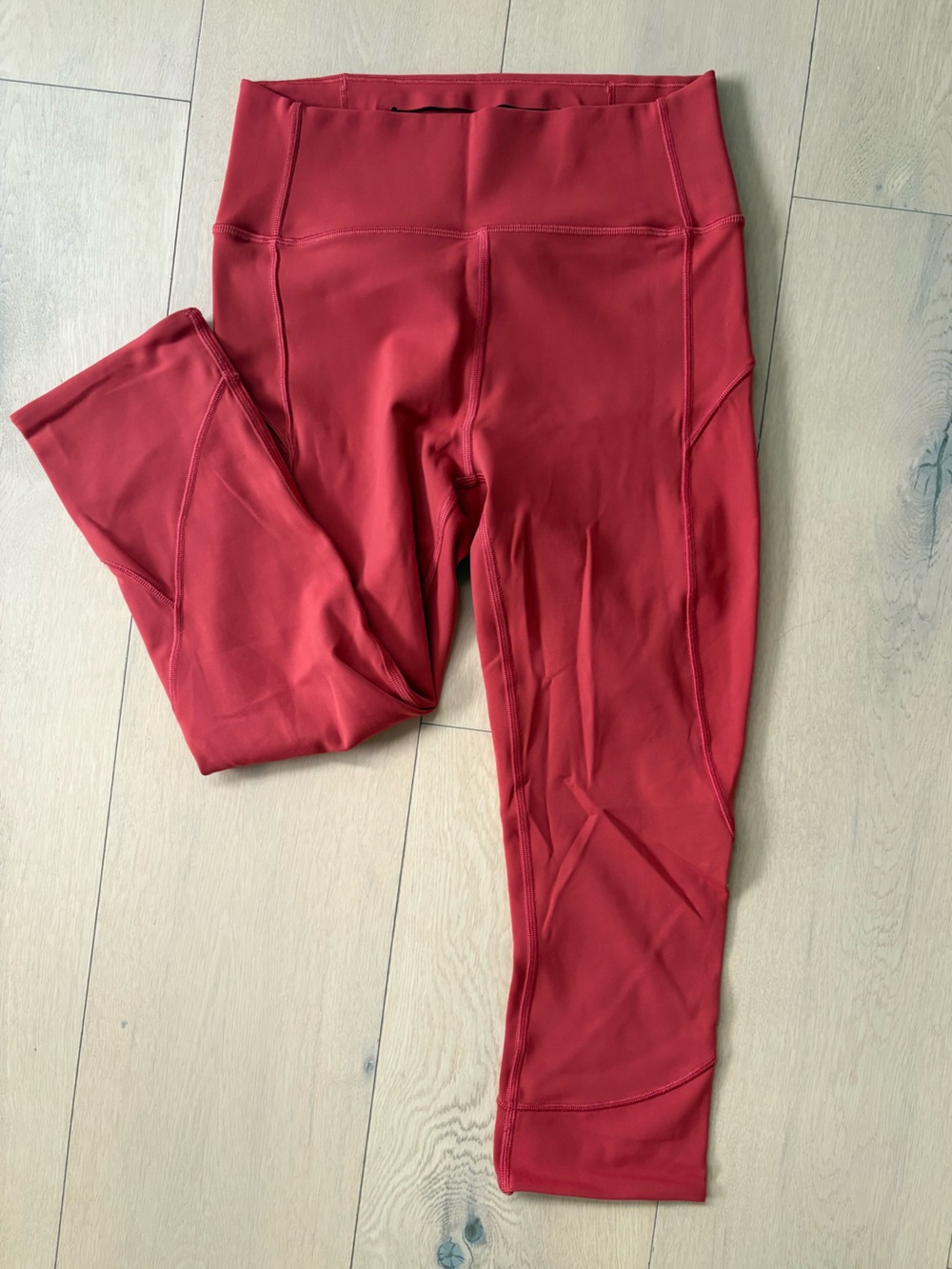 Lululemon Pink 3/4 Pants